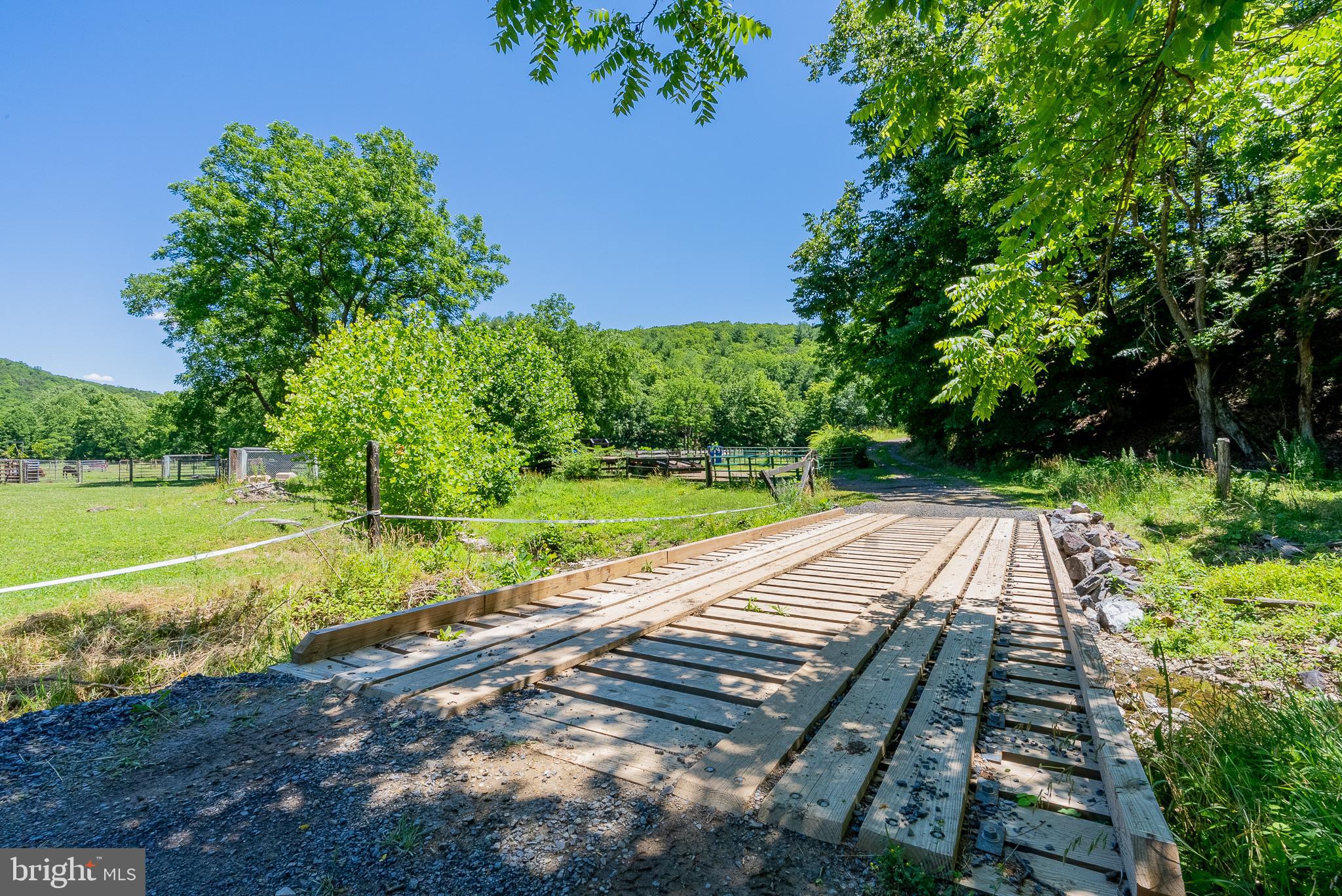 2084 Double Cribbs Road Burlington, WV 26710 - Photo 76 of 87