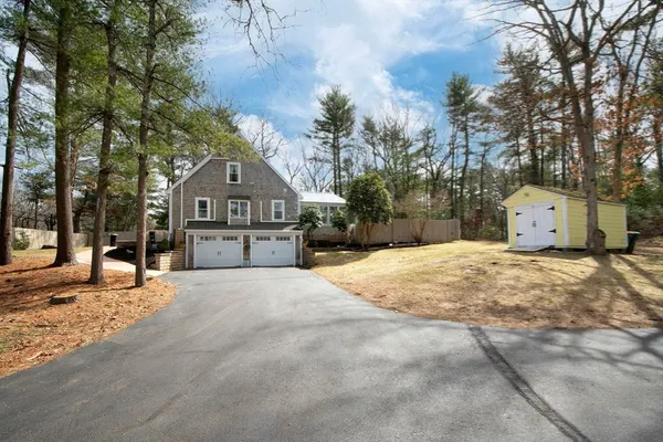 $899,900 | 118 Enterprise Street, Duxbury, MA 02332