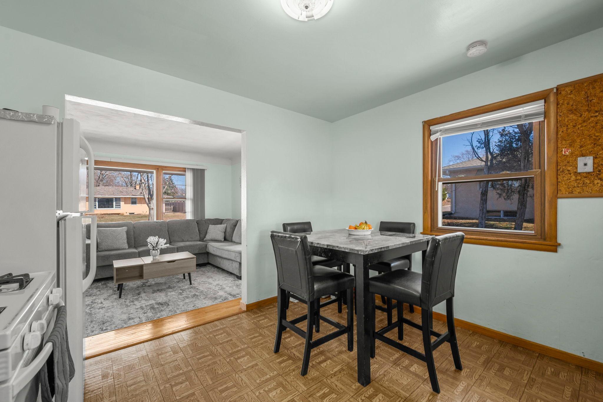 1236 Roma Avenue Roseville, MN 55113 - Photo 7 of 35 Gallery Image 7