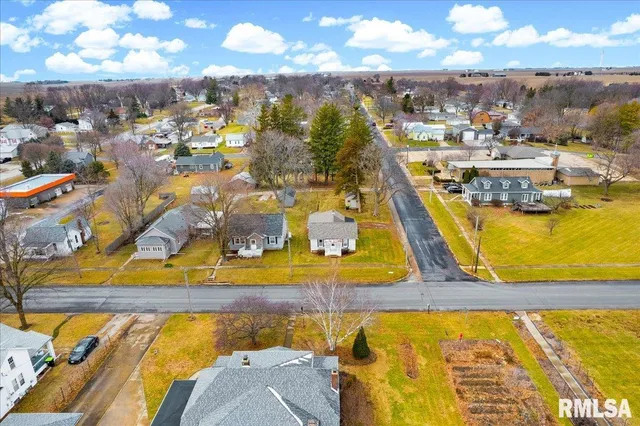 $64,900 | 113 North Green Street, Roanoke, IL 61561