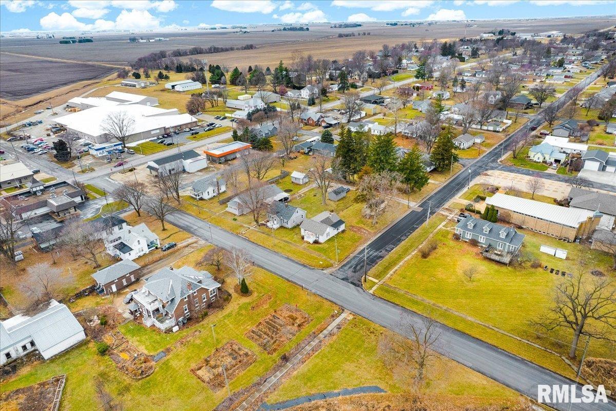 113 North Green Street Roanoke, IL 61561 - Photo 32 of 36