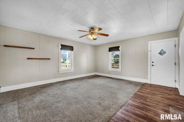 $64,900 | 113 North Green Street, Roanoke, IL 61561