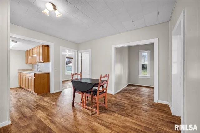 $64,900 | 113 North Green Street, Roanoke, IL 61561