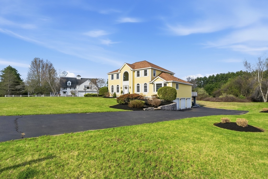 10 Haymeadow Road Boxford, MA 01921 - Photo 5 of 41