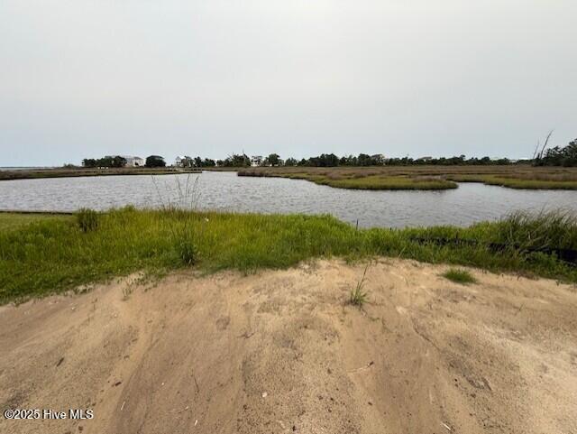529 Sanders Creek Road Newport, NC 28570 - Photo 2 of 13 Canal front