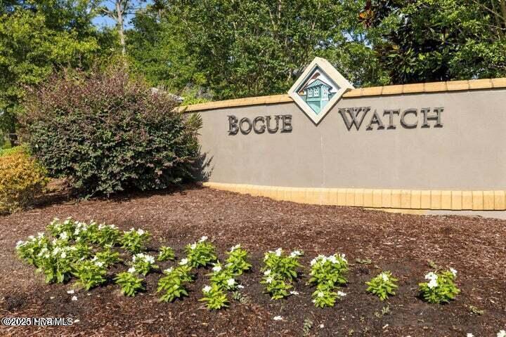 529 Sanders Creek Road Newport, NC 28570 - Photo 2 of 13 Entrance