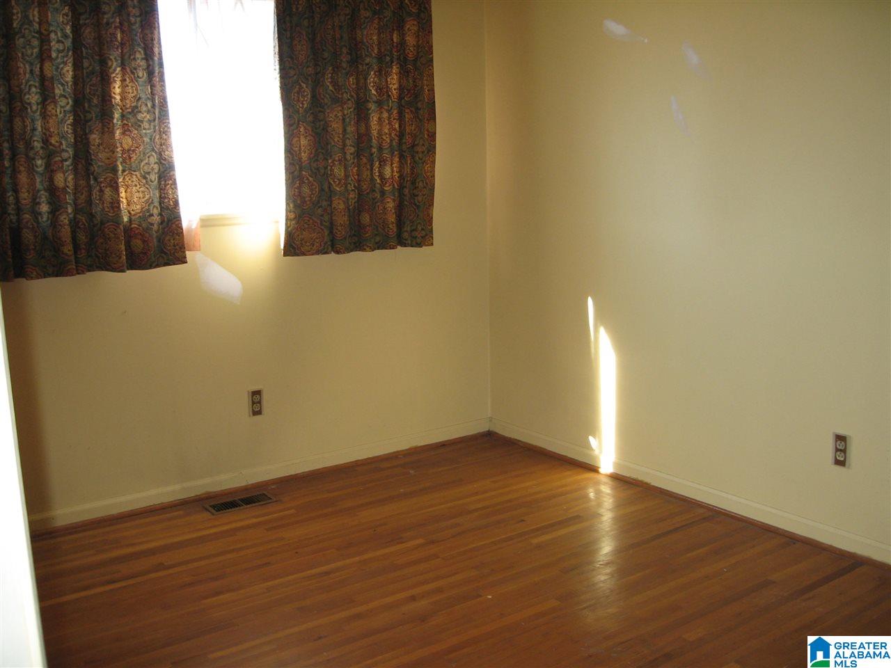 657 Old Pine Road Birmingham, AL 35214 - Photo 8 of 13