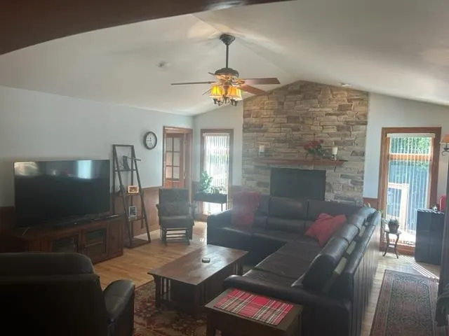 $3,100 | 2333 St Albert The Great Drive, Sun Prairie, WI 53590