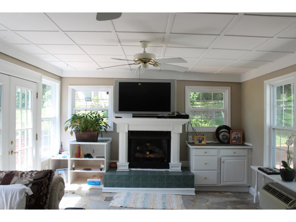 1207 Ridgeway Road Johnson City, TN 37601 - Photo 4 of 15 Photo 4
