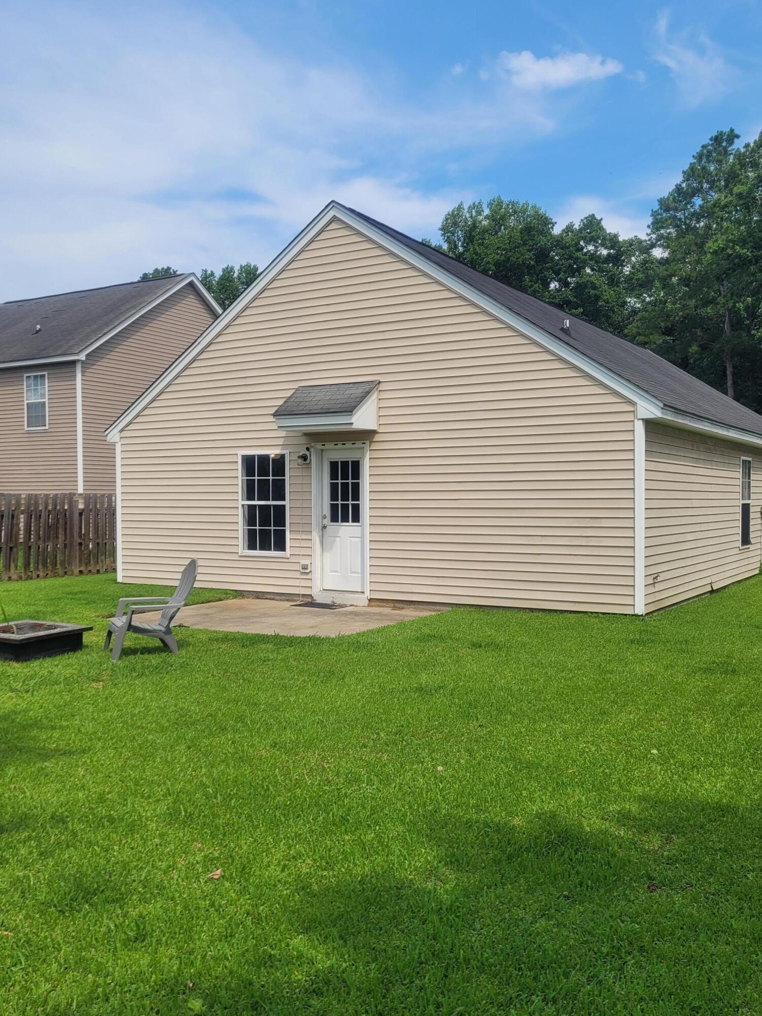 113 Hammerbeck Road Summerville, SC 29483 - Photo 12 of 16 20240627_105828