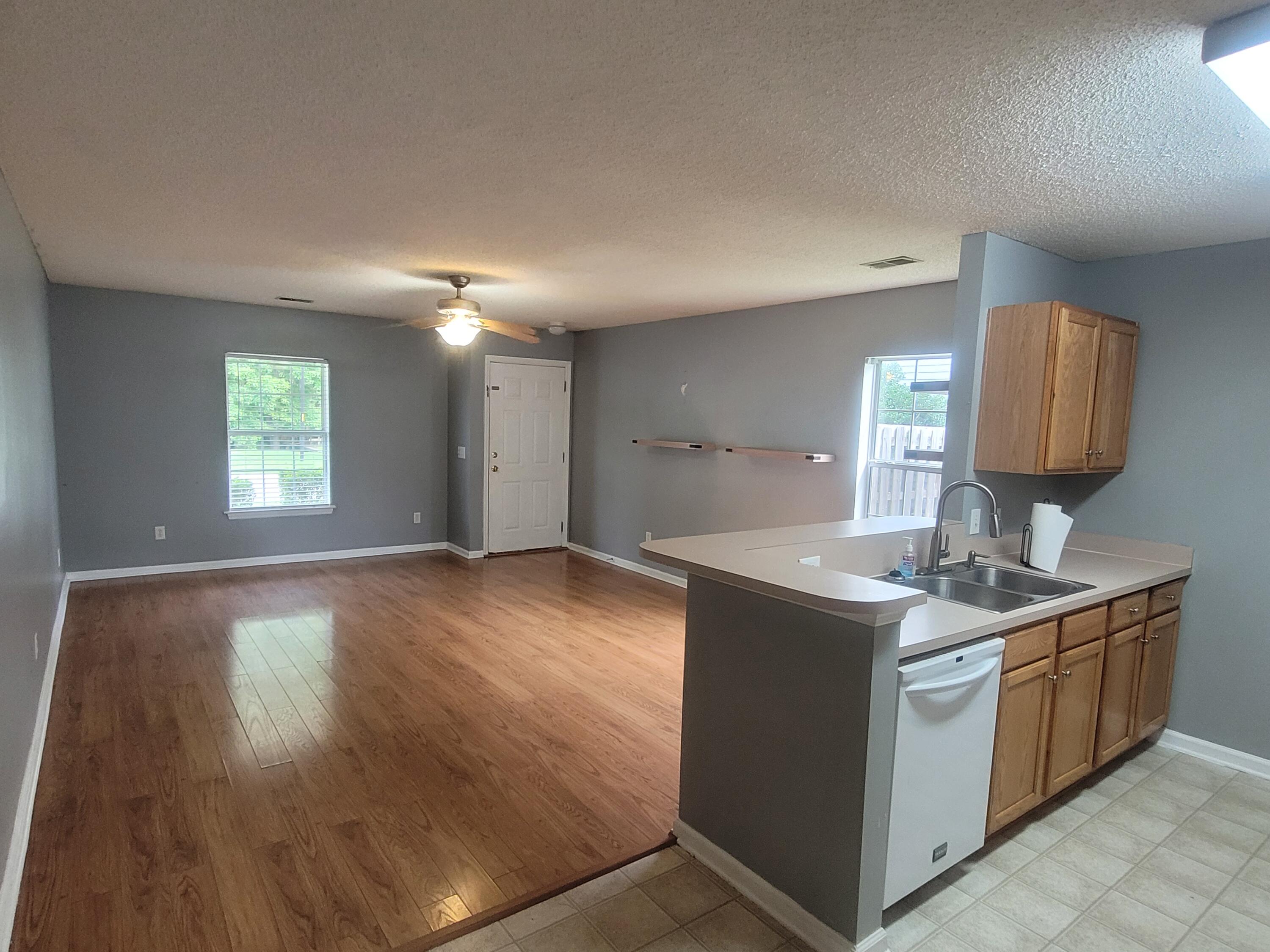 113 Hammerbeck Road Summerville, SC 29483 - Photo 3 of 16 20240627_105433