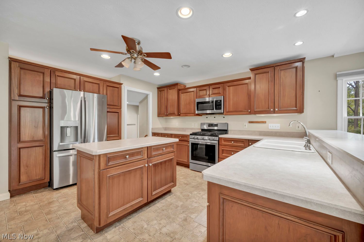 18514 Ridge Road North Royalton, OH 44133 - Photo 11 of 50 Gallery Image 11