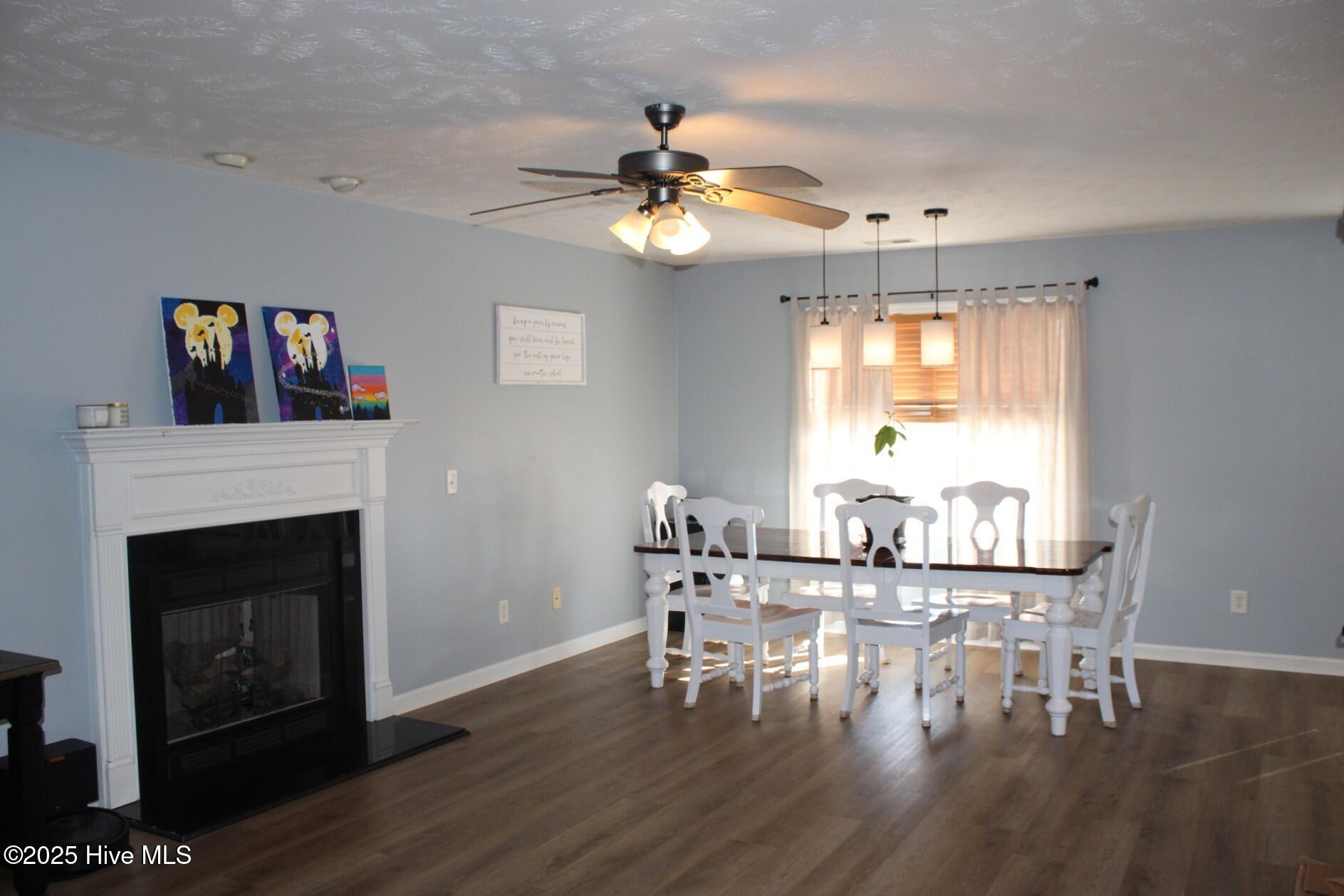 305 Trappers Road Hubert, NC 28539 - Photo 2 of 21 IMG_4461