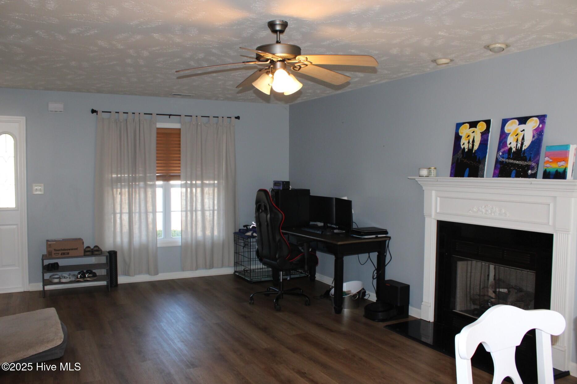 305 Trappers Road Hubert, NC 28539 - Photo 6 of 21 IMG_4466