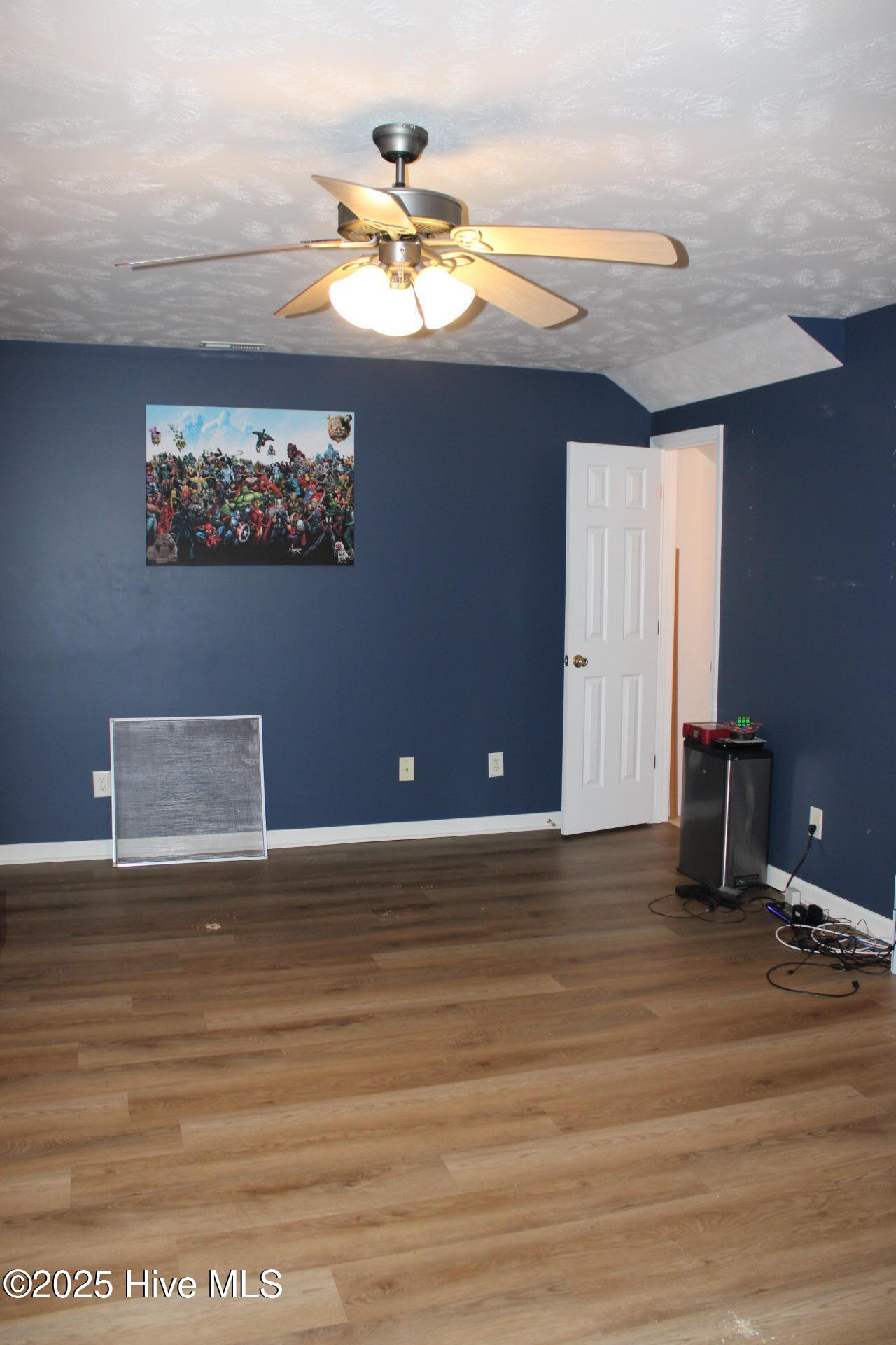 305 Trappers Road Hubert, NC 28539 - Photo 9 of 21 IMG_4477