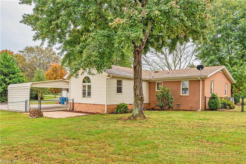 191 Cana Road Mocksville, NC 27028 - Photo 3 of 27