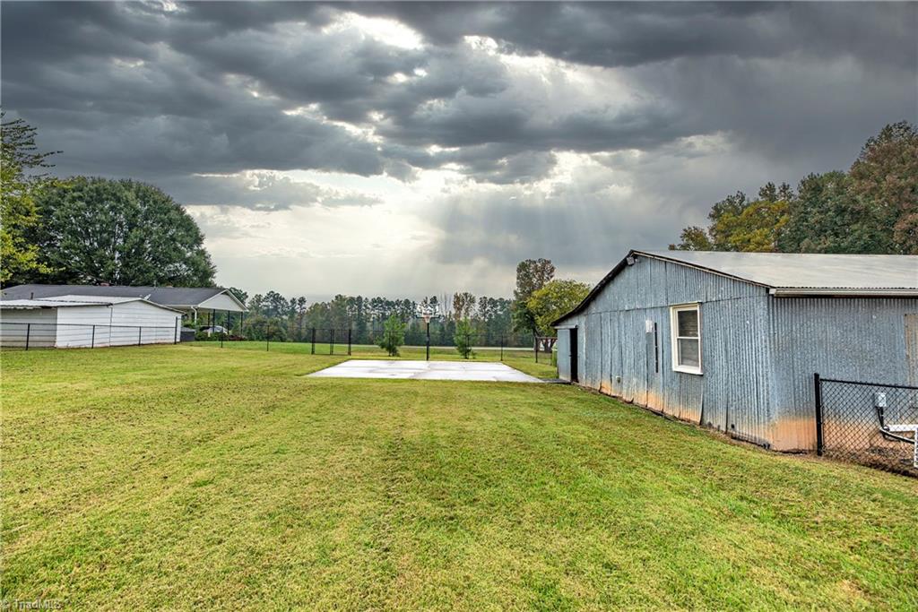 191 Cana Road Mocksville, NC 27028 - Photo 5 of 27