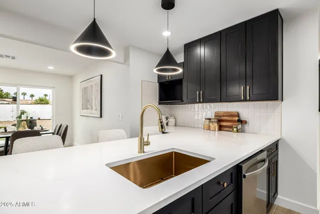 $829,000 | 5207 East Windsor Avenue, Phoenix, AZ 85008