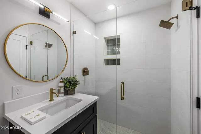 $829,000 | 5207 East Windsor Avenue, Phoenix, AZ 85008