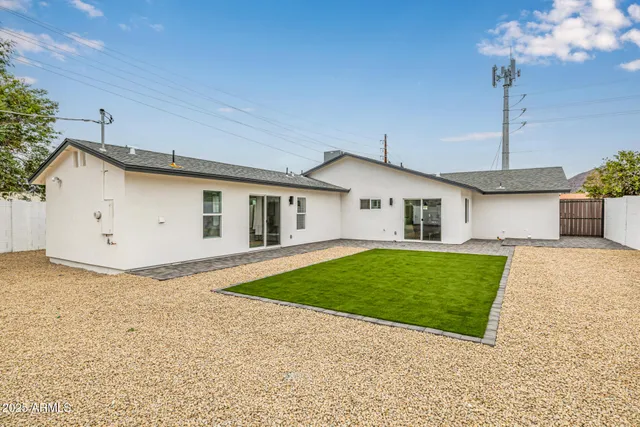 $829,000 | 5207 East Windsor Avenue, Phoenix, AZ 85008