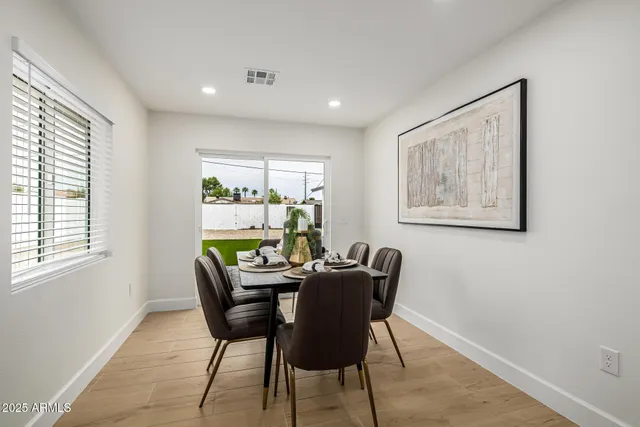 $829,000 | 5207 East Windsor Avenue, Phoenix, AZ 85008