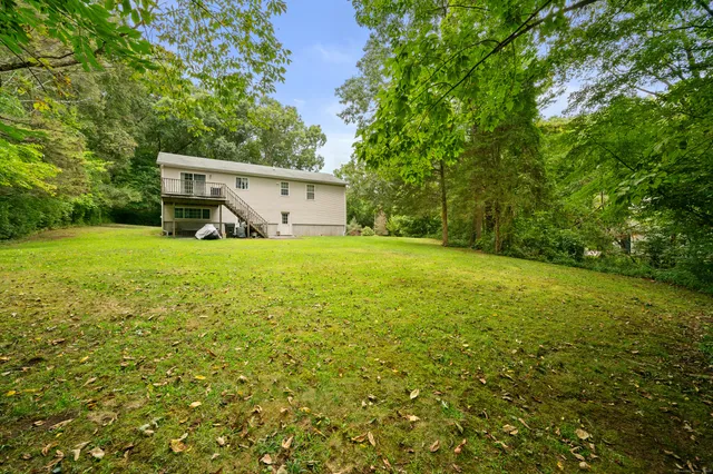 $425,000 | 11 Lee Road, Lisbon, CT 06351