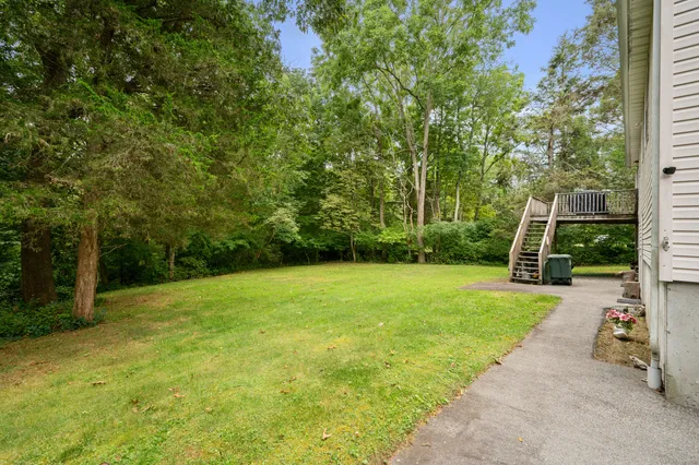 $425,000 | 11 Lee Road, Lisbon, CT 06351