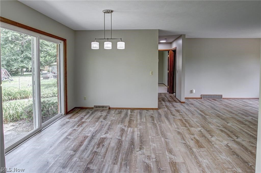 21002 Lunn Road Strongsville, OH 44149 - Photo 6 of 31