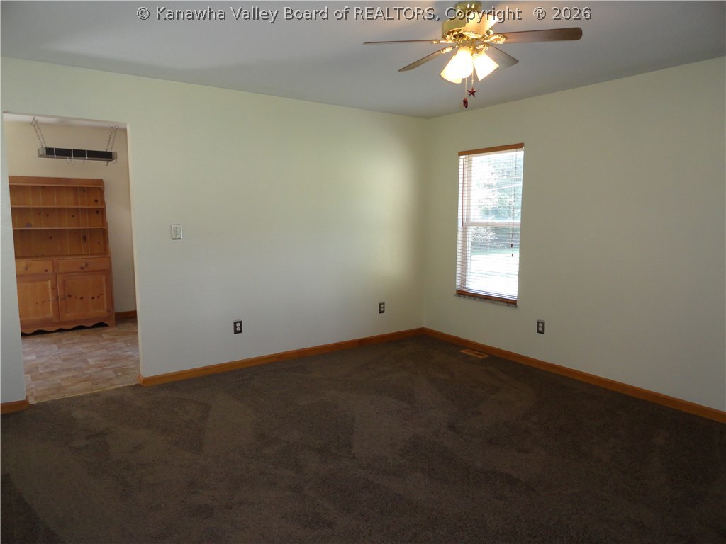 71 Long Branch Road Branchland, WV 25506 - Photo 4 of 17 Gallery Image 4