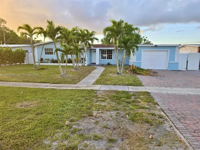 $3,500 | 309 Masters Road, Palm Springs, FL 33461