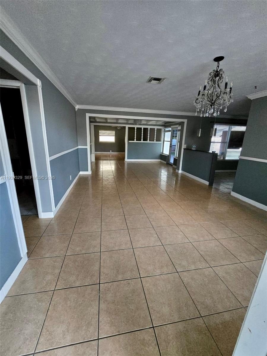 309 Masters Road Palm Springs, FL 33461 - Photo 2 of 6