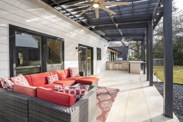 $9,500 | 2001 Wychwood Drive, Austin, TX 78746