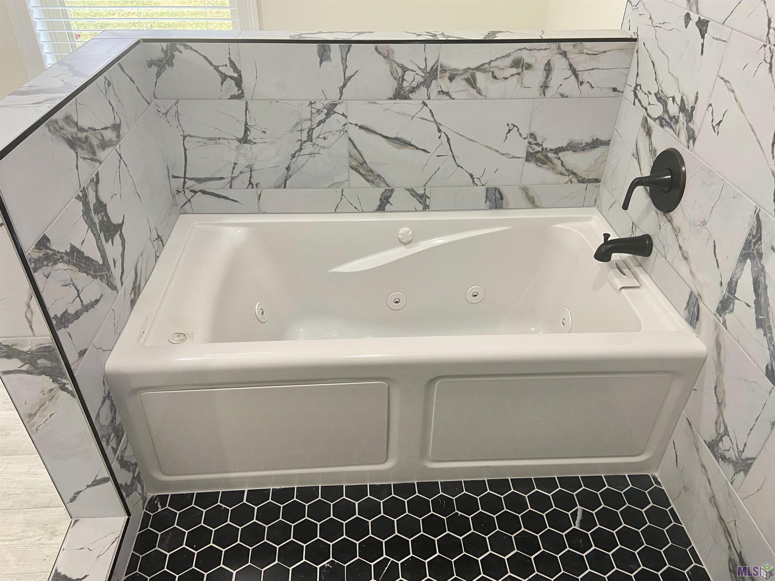 4310 Bluebonnet Road Baton Rouge, LA 70809 - Photo 17 of 25