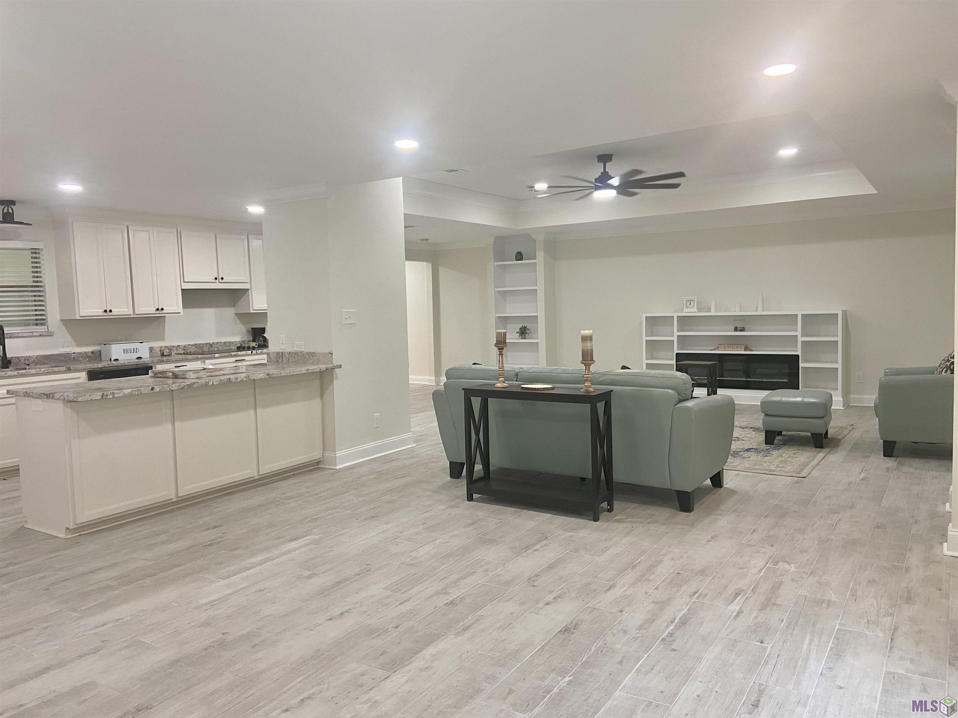 4310 Bluebonnet Road Baton Rouge, LA 70809 - Photo 3 of 25