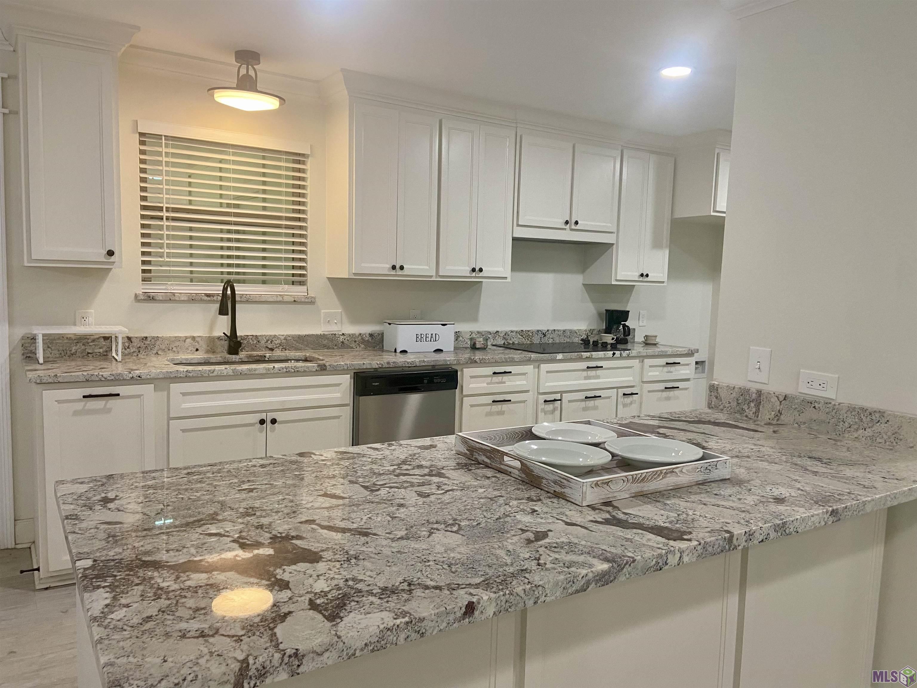 4310 Bluebonnet Road Baton Rouge, LA 70809 - Photo 9 of 25