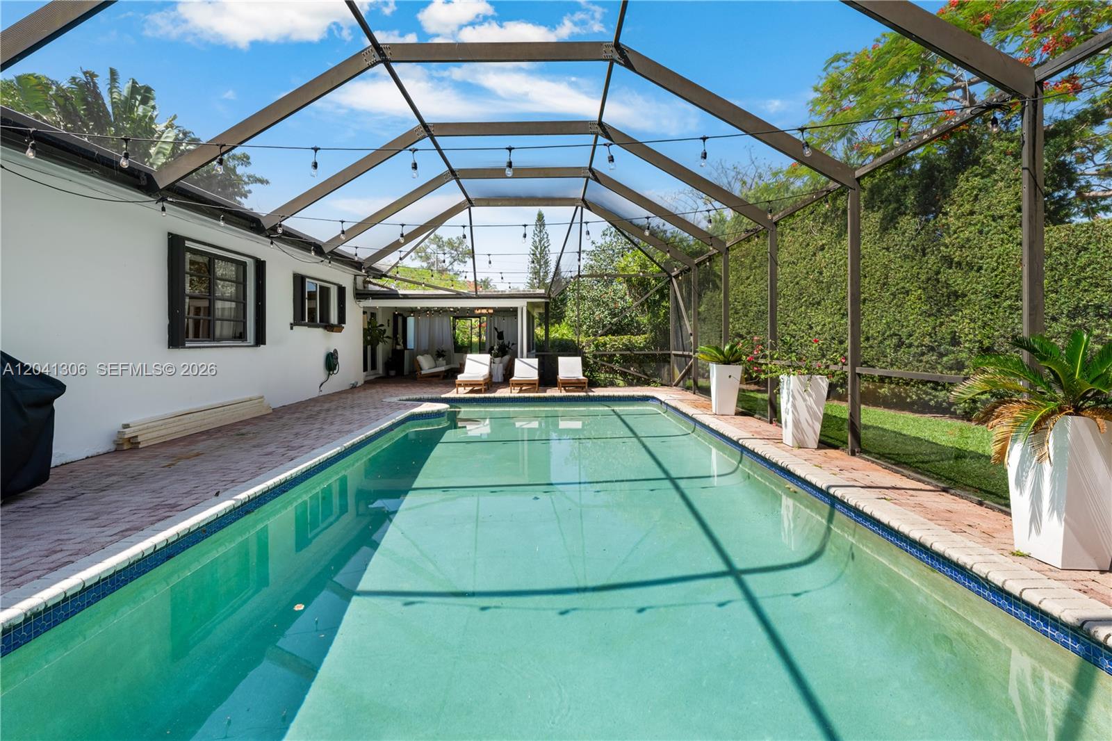 8480 Southwest 66th Street Miami, FL 33143 - Photo 30 of 36