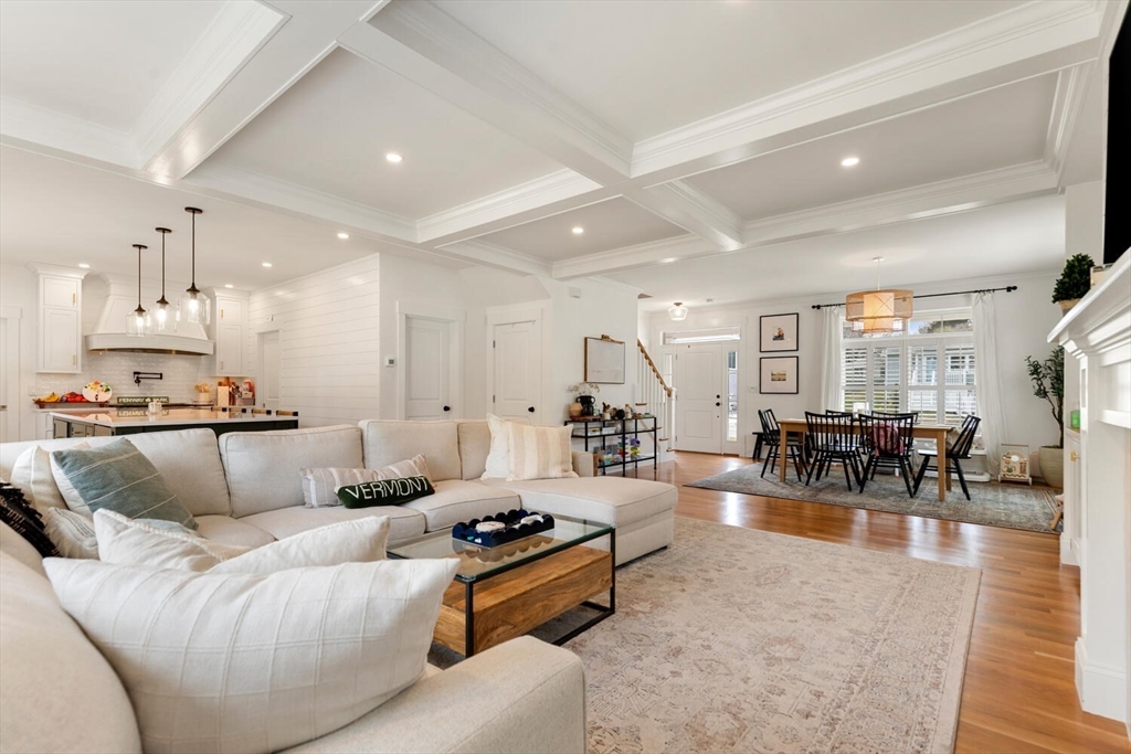 40 Foley Beach Road Hingham, MA 02043 - Photo 12 of 42