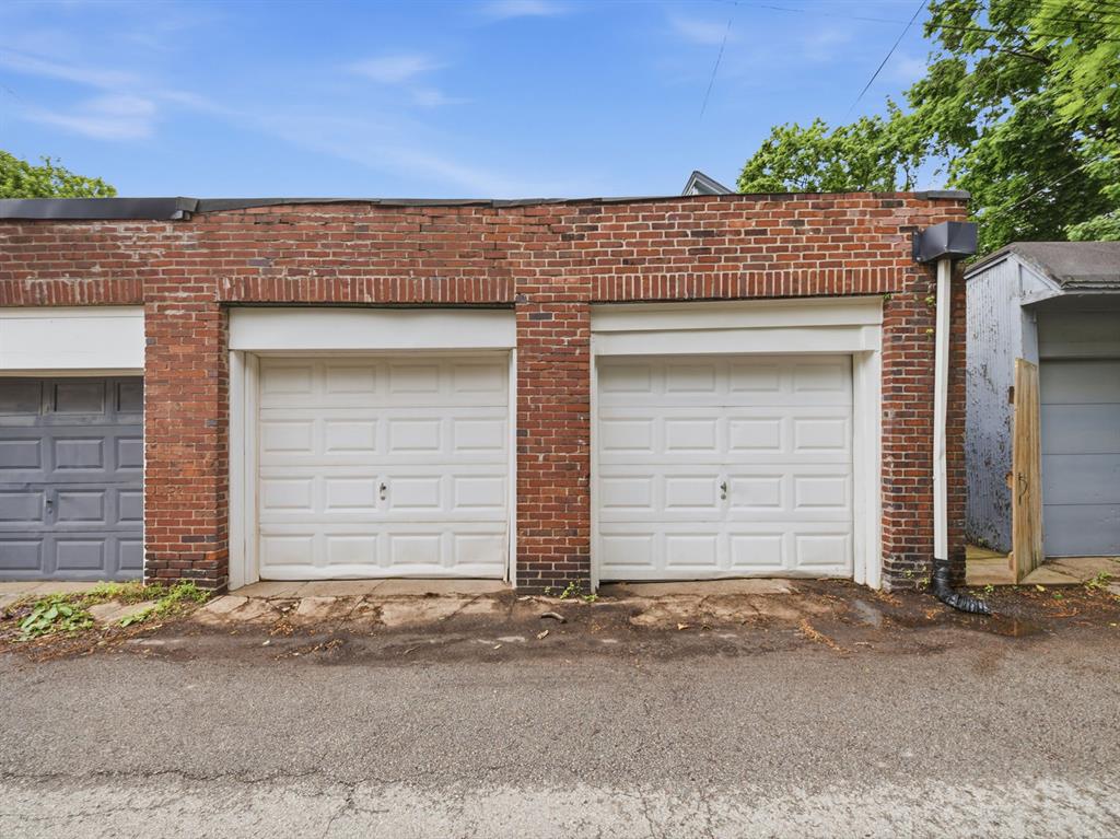 357 Lehigh Avenue Pittsburgh, PA 15232 - Photo 26 of 28