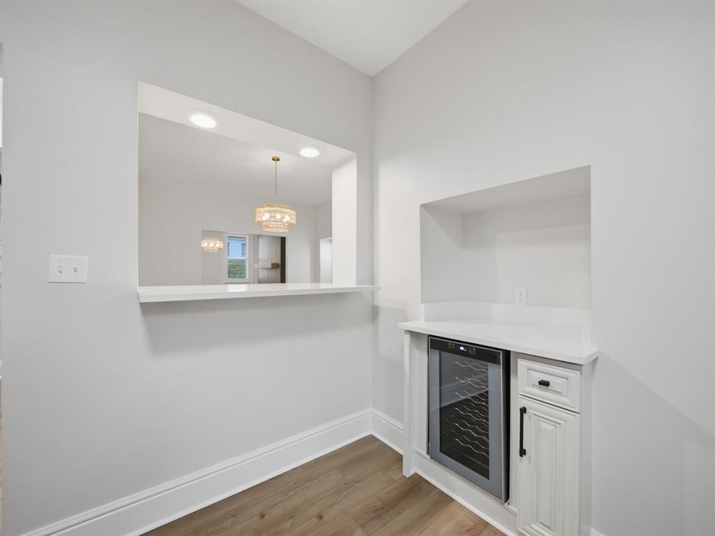 357 Lehigh Avenue Pittsburgh, PA 15232 - Photo 8 of 28