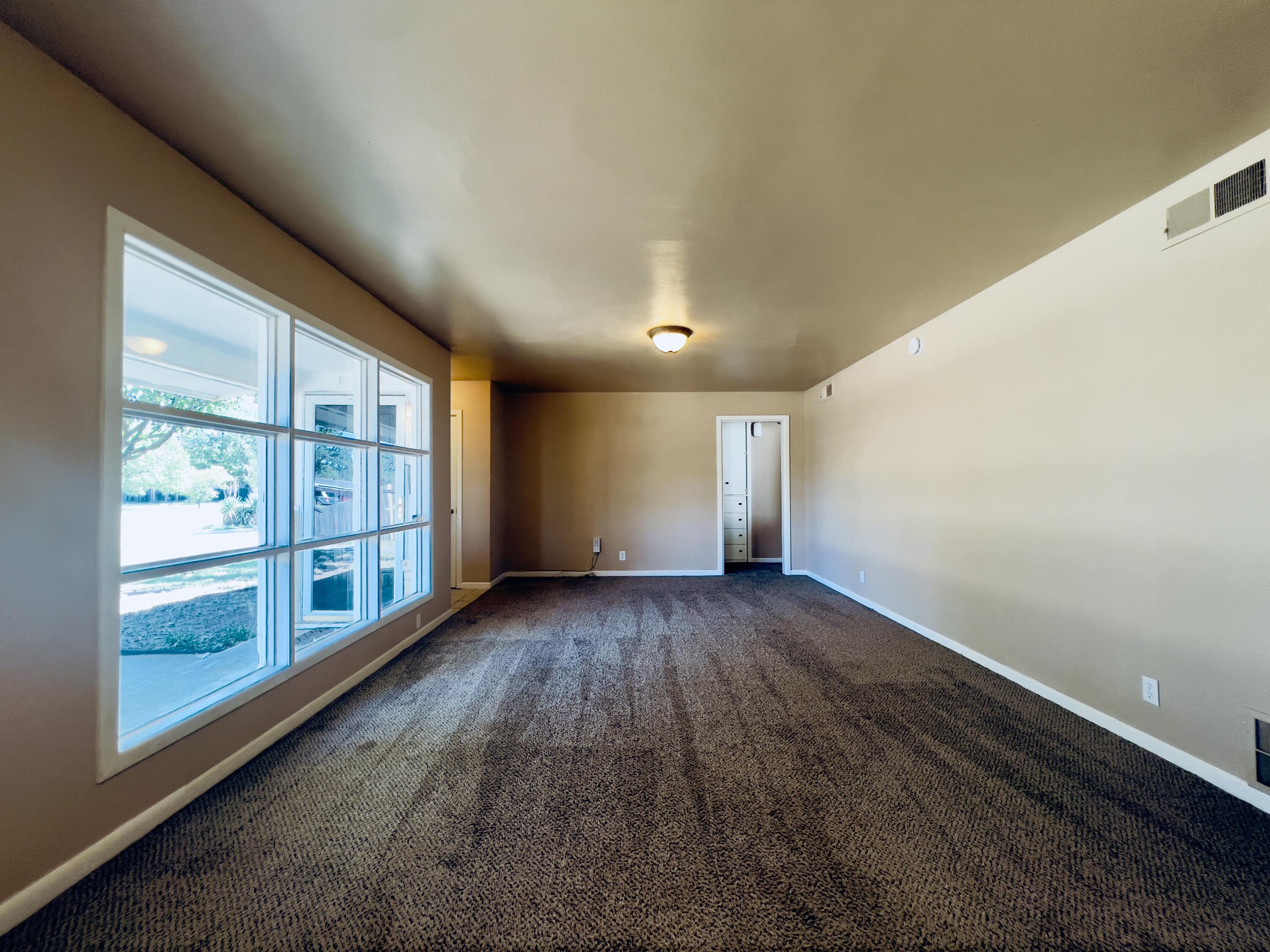 4205 39th Street Lubbock, TX 79413 - Photo 4 of 23 IMG_9435 2