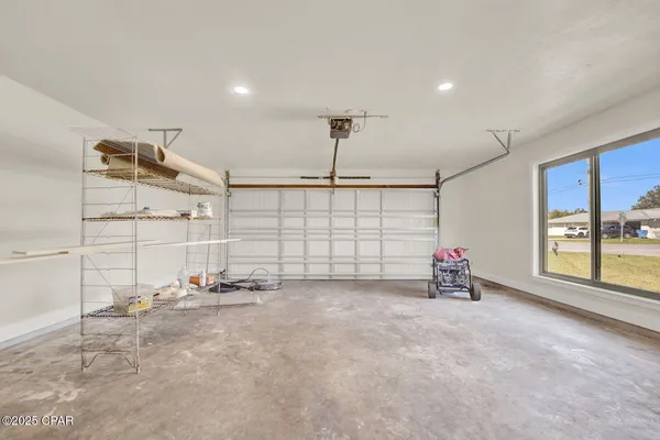 $2,500 | 5204 Park Street, Panama City, FL 32404