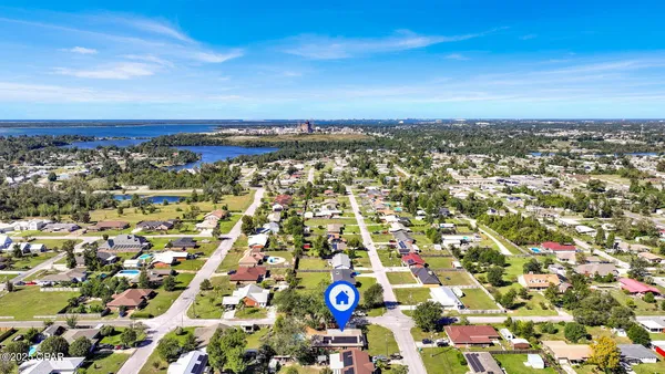 $2,500 | 5204 Park Street, Panama City, FL 32404