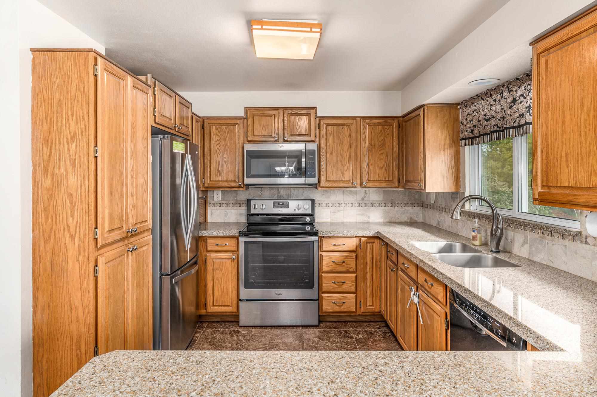 3321 South Van Marter Road Spokane, WA 99206 - Photo 8 of 41 Gallery Image 8