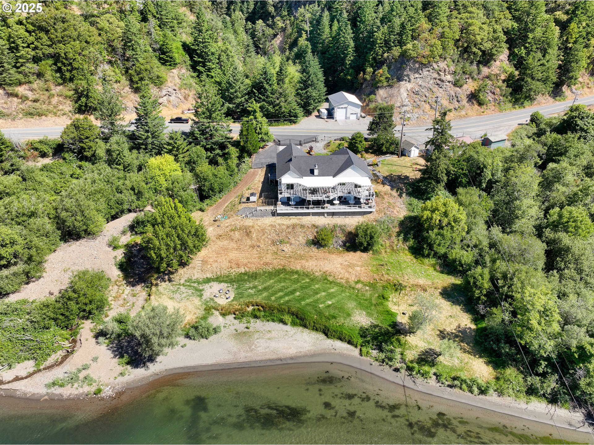 95950 North Bank Rogue River Road Gold Beach, OR 97444 - Photo 15 of 44 Deck