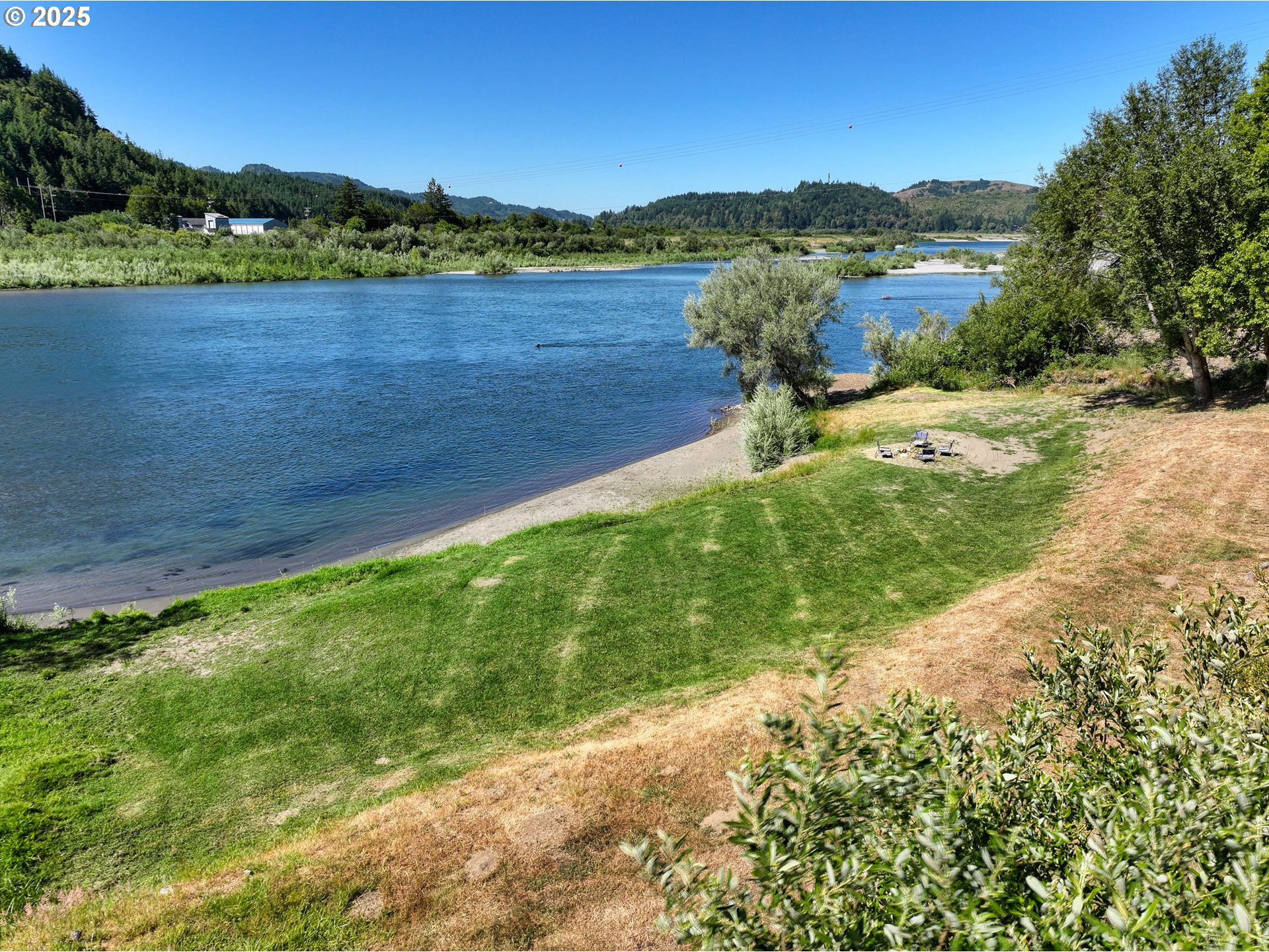 95950 North Bank Rogue River Road Gold Beach, OR 97444 - Photo 2 of 44 Front Yard