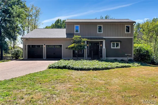 $475,000 | 17946 Paradise Drive, Wildwood, MO 63038