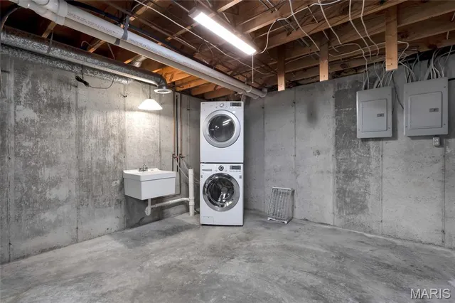 $475,000 | 17946 Paradise Drive, Wildwood, MO 63038