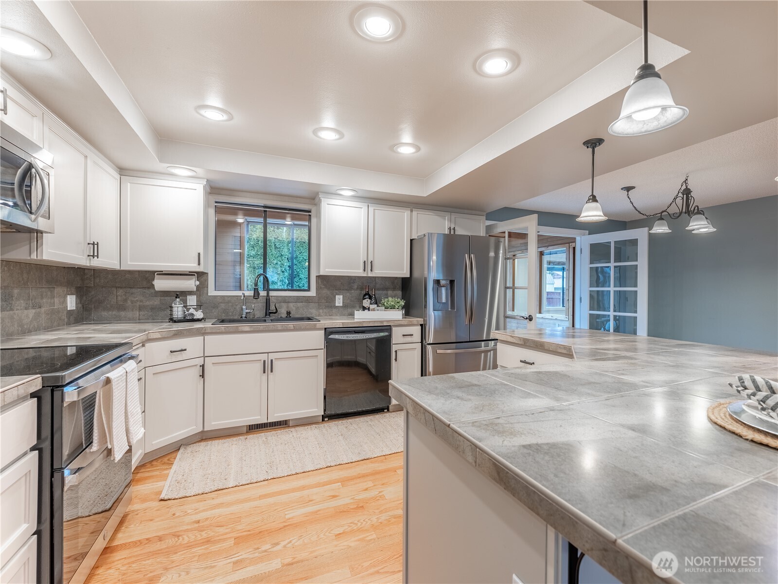 1320 Wedgewood Avenue Wenatchee, WA 98801 - Photo 13 of 39