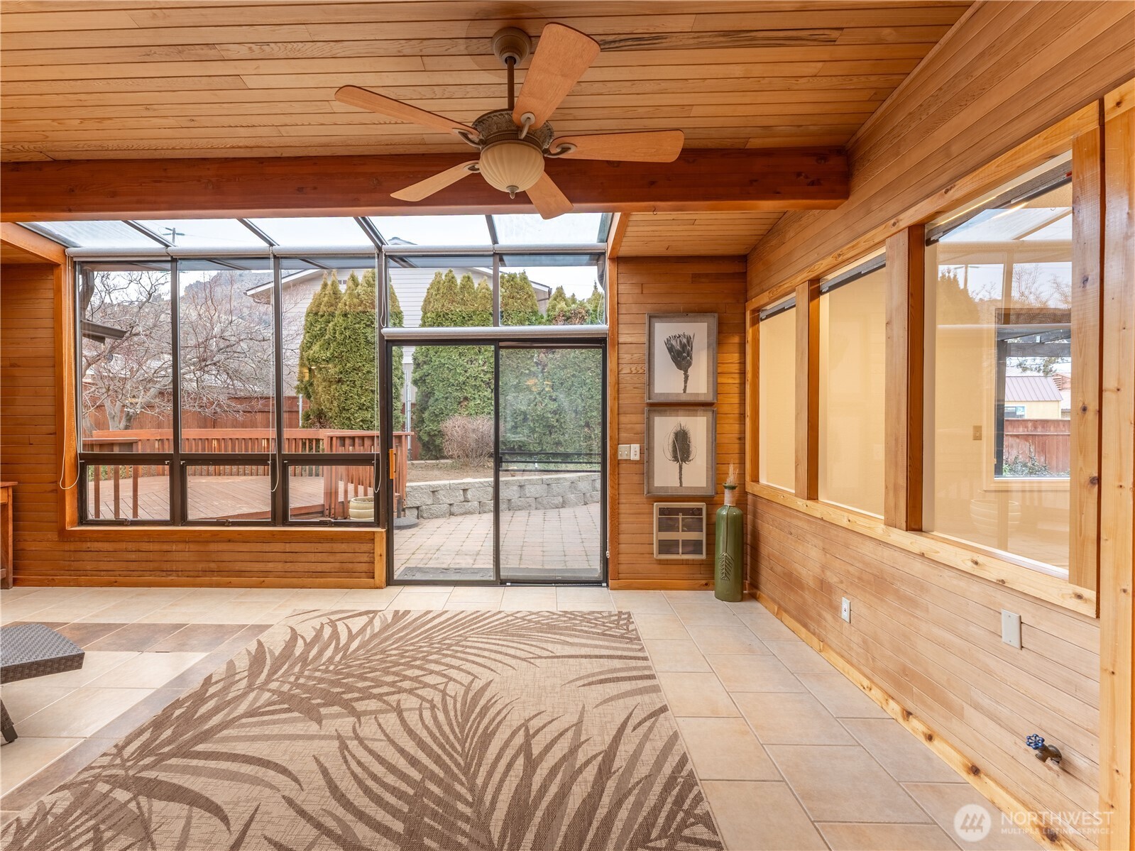 1320 Wedgewood Avenue Wenatchee, WA 98801 - Photo 15 of 39