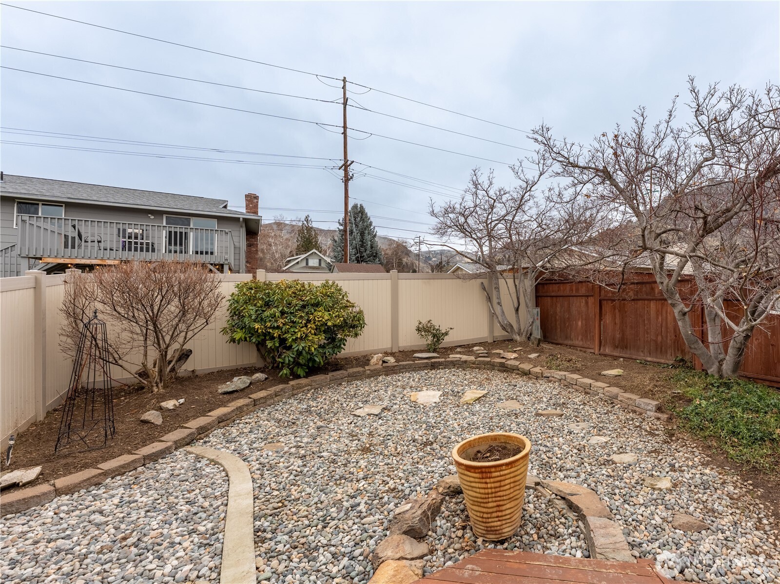 1320 Wedgewood Avenue Wenatchee, WA 98801 - Photo 36 of 39